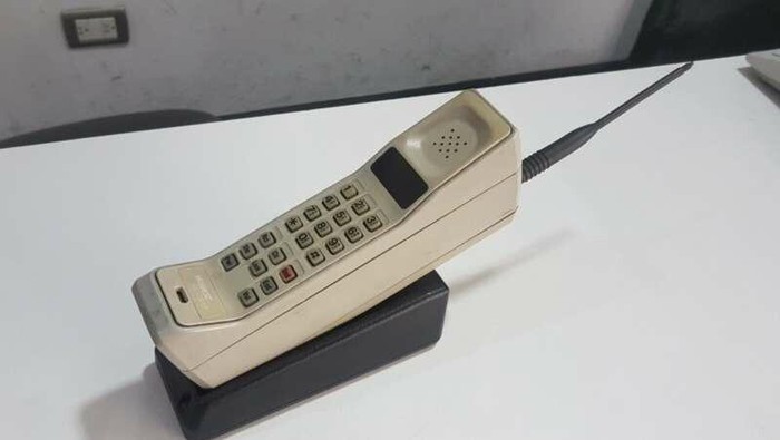 Kisah di Balik Lahirnya HP, Dari Mimpi Jadi Kenyataan di Genggaman