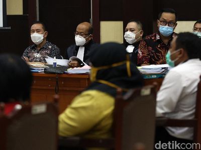 Foto Djoko Tjandra-Brigjen Prasetijo Hadiri Sidang Surat Jalan Palsu