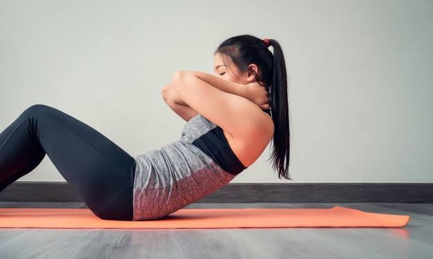 4 Gerakan Sederhana Mengecilkan Perut