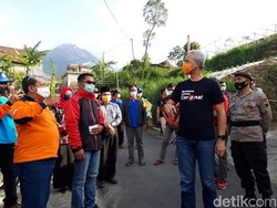 Ganjar: Merapi Menggembung 10 Cm Selama 3 Hari Ini