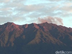 PVMBG Evaluasi Status Waspada Gunung Raung