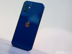 Ratusan Buruh Pabrik iPhone Ngamuk Gegara Gaji Belum Dibayar 4 Bulan