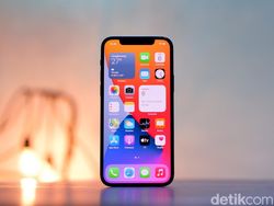 Prediksi Harga iPhone 12 di Indonesia