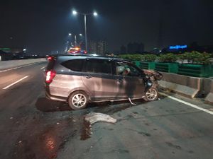 Mayat Pria di Kali Ancol Dipastikan Korban Kecelakaan, Begini Kejadiannya Mayat Pria di Kali Ancol Dipastikan Korban Kecelakaan, Begini Kejadiannya