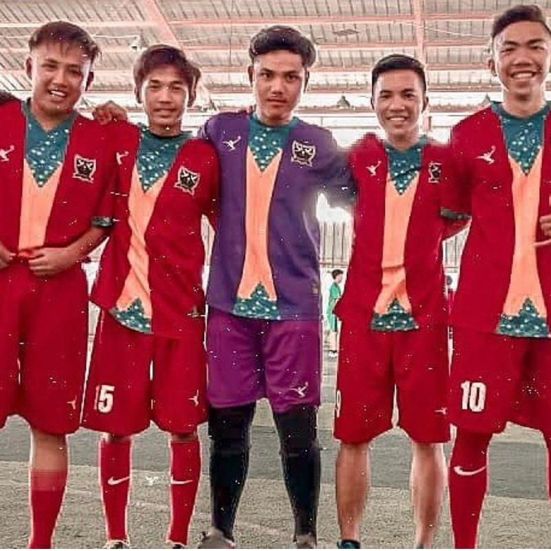 Jersey Custom Buatan  Indonesia  Ini Langganan Artis dan Tim 