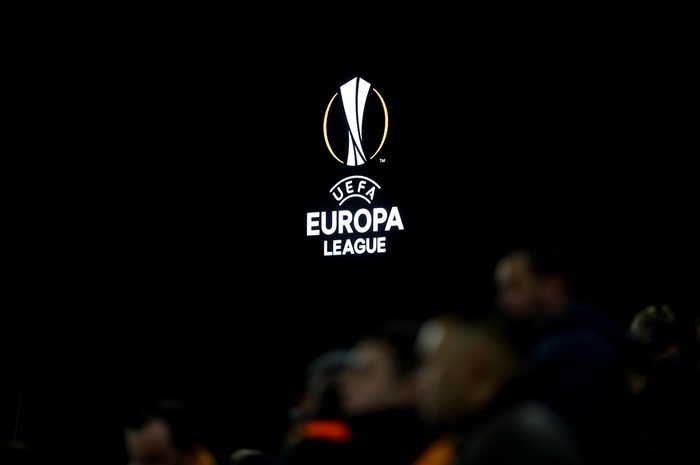 WOLVERHAMPTON, ENGLAND - NOVEMBER 07: The Europa Leagu logo is displayed on the screen during the UEFA Europa League group K match between Wolverhampton Wanderers and Slovan Bratislava at Molineux on November 07, 2019 in Wolverhampton, United Kingdom. (Photo by Catherine Ivill/Getty Images)