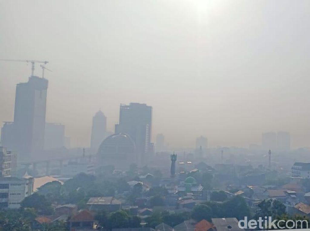 Kabut Pagi Hari di Jakarta Bukan Polusi tapi Inversi Kabut Pagi Hari di Jakarta Bukan Polusi tapi Inversi