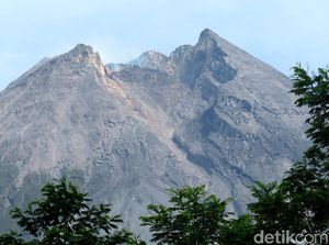 Gunung Merapi Siaga, Penambangan Pasir di Cangkringan Sleman Dihentikan