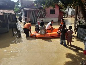 1.322 Rumah di Langsa Aceh Terendam Banjir 1.322 Rumah di Langsa Aceh Terendam Banjir