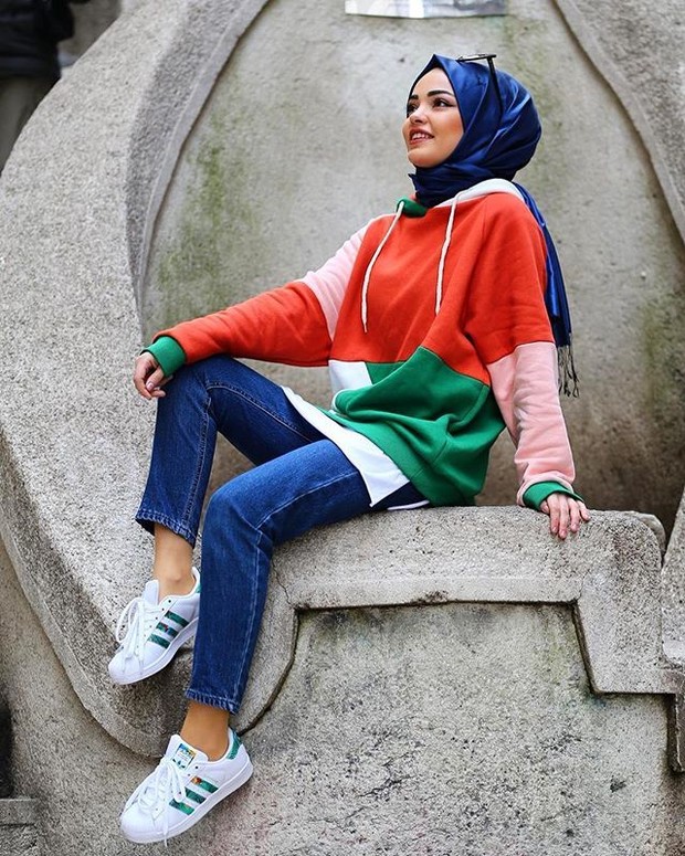 Ide Outfit  Hijab  Sporty Simpel dan Kece untuk Olahraga 