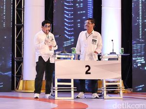 PDIP Kritik Machfud-Mujiaman, Tim Maju Sebut Hasto Panik PDIP Kritik Machfud-Mujiaman, Tim Maju Sebut Hasto Panik