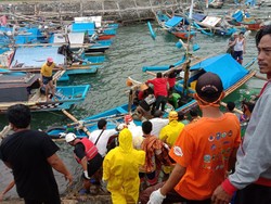 Tim SAR Temukan Jasad Nelayan Tenggelam di Jayanti Cianjur