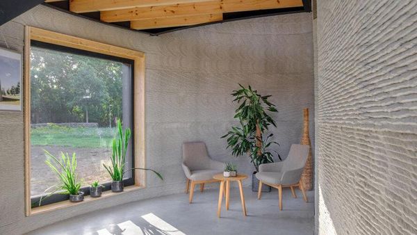 Percaya Nggak Percaya, Rumah 2 Lantai Ini Dibangun Pakai Printer 3D