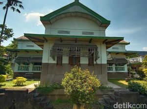 Menengok Omah Kembar, Saksi Bisu Kejayaan Raja Kretek Nitisemito