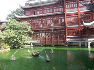 Potret Cantiknya Taman Klasik Yuyuan di Shanghai