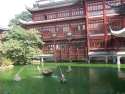 Potret Cantiknya Taman Klasik Yuyuan di Shanghai