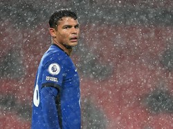 Ingat Chelsea, Thiago Silva Tak Muda Lagi