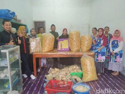 UMKM Lamongan Punya Jurus Jitu Bertahan di Tengah Pandemi