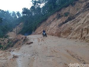 Ini Gambaran Buruknya Jalan di Tempat Badru yang Posting Ibu Hamil Ditandu
