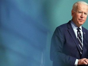 Seperti Jokowi, Joe Biden Juga Demen Motoran