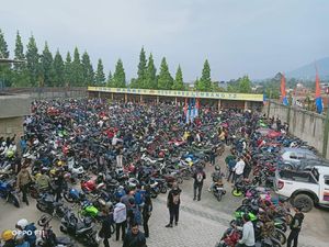 Langgar Prokes, Kopdar Komunitas Motor di Lembang Dibubarkan Polisi Langgar Prokes, Kopdar Komunitas Motor di Lembang Dibubarkan Polisi