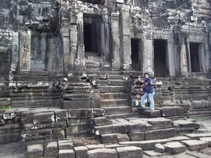 Foto: Bayon Temple, Kuil Eksotis dari Kamboja