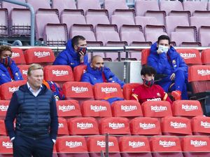 Messi Kok Jadi Cadangan?