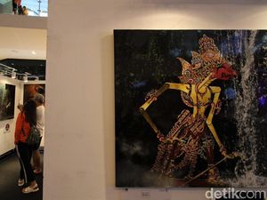 Melihat Keindahan Wayang Lewat Bidikan Kamera