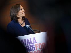 Kamala Harris: Saya Mungkin Wanita Pertama, Tapi Bukan yang Terakhir