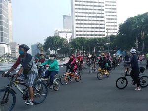 PSBB Transisi DKI, Bundaran HI Masih Dipadati Warga Berolahraga Pagi Ini