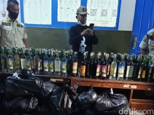 Gelar Razia, Satpol PP Cianjur Sita 1.300 Obat Terlarang-Miras Oplosan