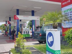 Joss.. Isi Pertalite di 5 SPBU Yogya Seharga Premium Lho!