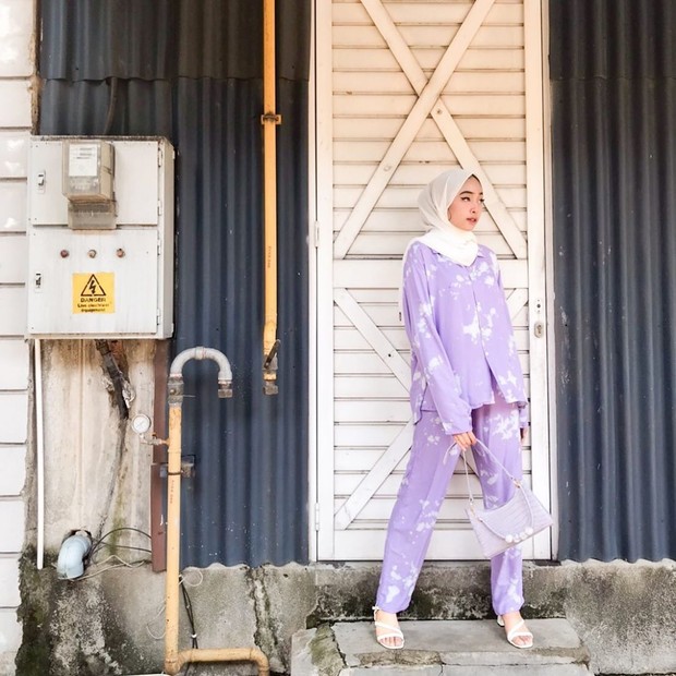 Ootd baju deals tie dye hijab