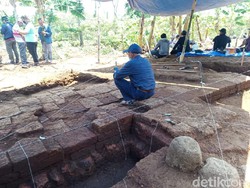 Situs Langlang Diduga Peninggalan Sebelum Masa Kerajaan Singosari