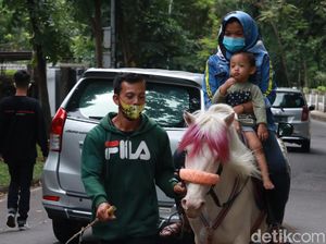 Keliling Bandung yang Anti Mainstream: Naik Kuda Seperti Koboi Keliling Bandung yang Anti Mainstream: Naik Kuda Seperti Koboi
