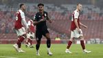 Arsenal Melempem di Kandang Sendiri