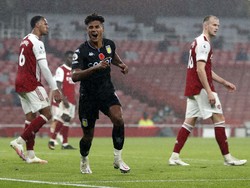 Dalam pertandingan ini, Ollie Watkins dua kali membobol gawang Arsenal. Gol itu dicetak di menit ke-72 dan 75. AP Photo/Alastair Grant.