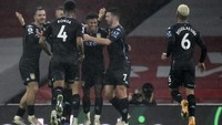 Skor 3-0 untuk Aston Villa bertahan hingga laga usai. Tim tamu berhasil meraih poin sempurna di markas Arsenal. Andy Rain/Pool via AP.
