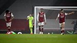 Arsenal Melempem di Kandang Sendiri
