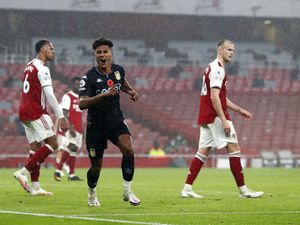 Arsenal Vs Aston Villa: The Gunners Digasak The Villans 0-3