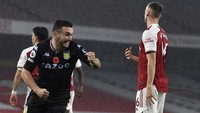 Saat laga baru berjalan dua menit, Villa sempat mencetak gol lewat John McGinn, tapi dianulir wasit. Andy Rain/Pool via AP.