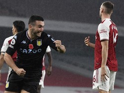 Saat laga baru berjalan dua menit, Villa sempat mencetak gol lewat John McGinn, tapi dianulir wasit. Andy Rain/Pool via AP.