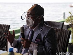 Hotman Paris Tantang Winda Earl Buka-bukaan Kasus Rp 22 M Raib