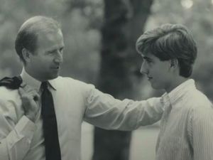 Putra Joe Biden Terima Medali Kepresidenan Kosovo