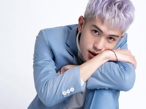 Julian Jacob Beberkan Motivasi Hidup Lewat Are You Living? Julian Jacob Beberkan Motivasi Hidup Lewat Are You Living?