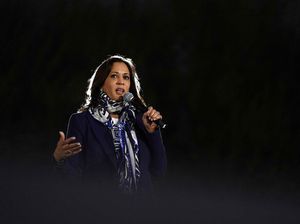 Rusia Larang Kamala Harris hingga Mark Zuckerberg Masuk ke Negaranya