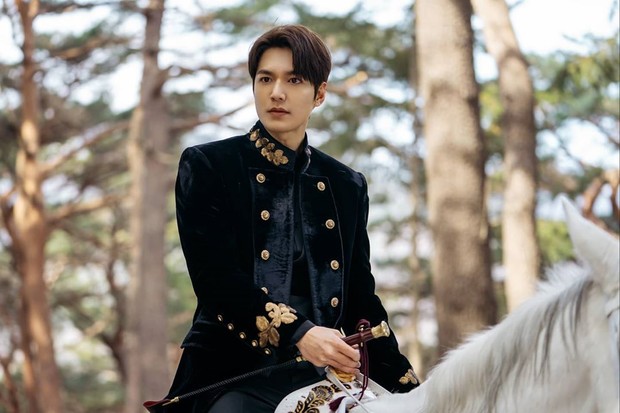 , Lee Min Ho memilih peran dan naskah yang semuanya berbeda satu sama lain.