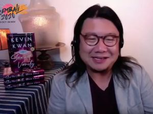 Novel Terbaru Kevin Kwan Lies and Wedding Jadi Buku Paling Ditunggu 2024 Novel Terbaru Kevin Kwan Lies and Wedding Jadi Buku Paling Ditunggu 2024