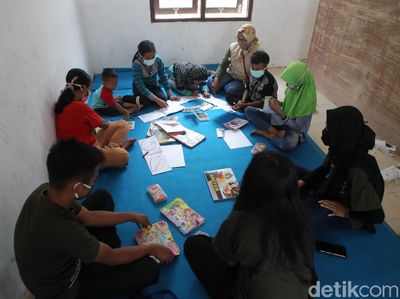 Semangat Belajar Anak-anak Pengungsi Merapi