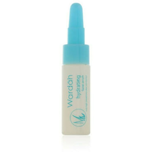Wardah Hydrating Serum/shoope.co.id Wardah Hydrating Serum mampu membuat kulit terasa kenyal dan lembap/shoope.co.id